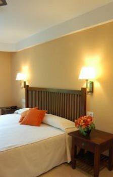 Apartamento El Galeón 3*