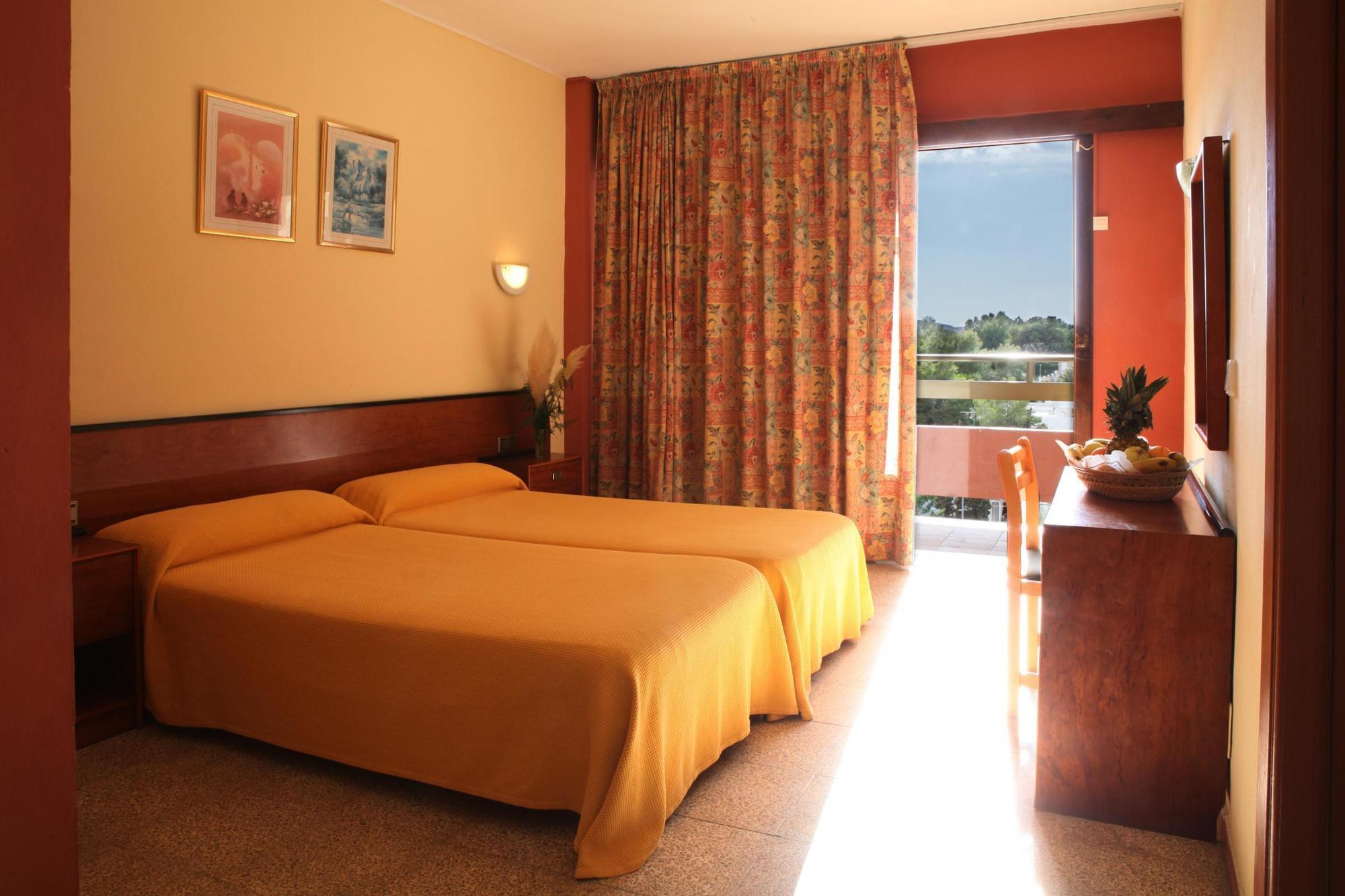 Azuline S'anfora & Fleming (adults Only) Hotel