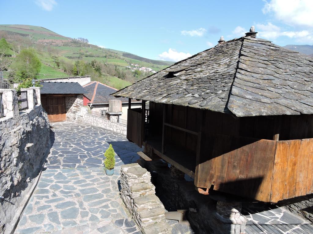 Casa Lago Gabriel * Posada de Rengos