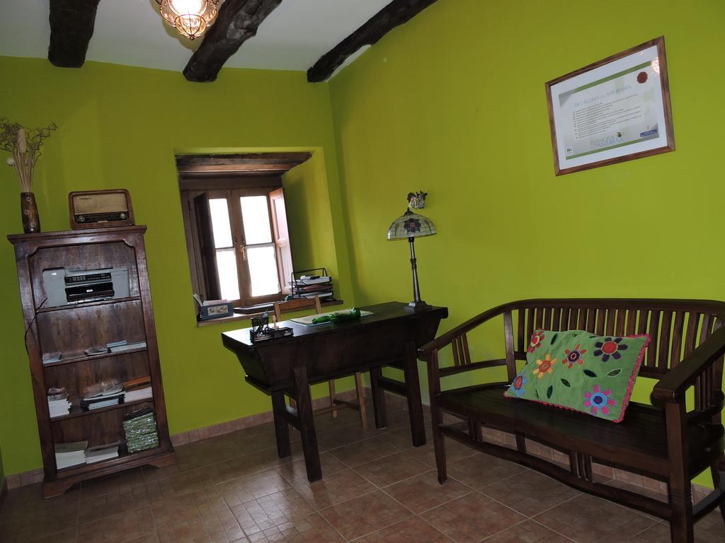 Casa Lago Gabriel Country house Posada de Rengos