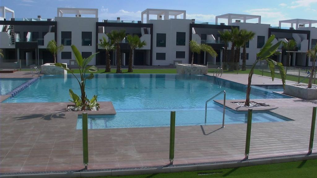 Penthouse Oasis La Zenia Apartamento *