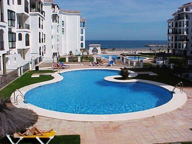 Marina Duquesa Apartment Manilva