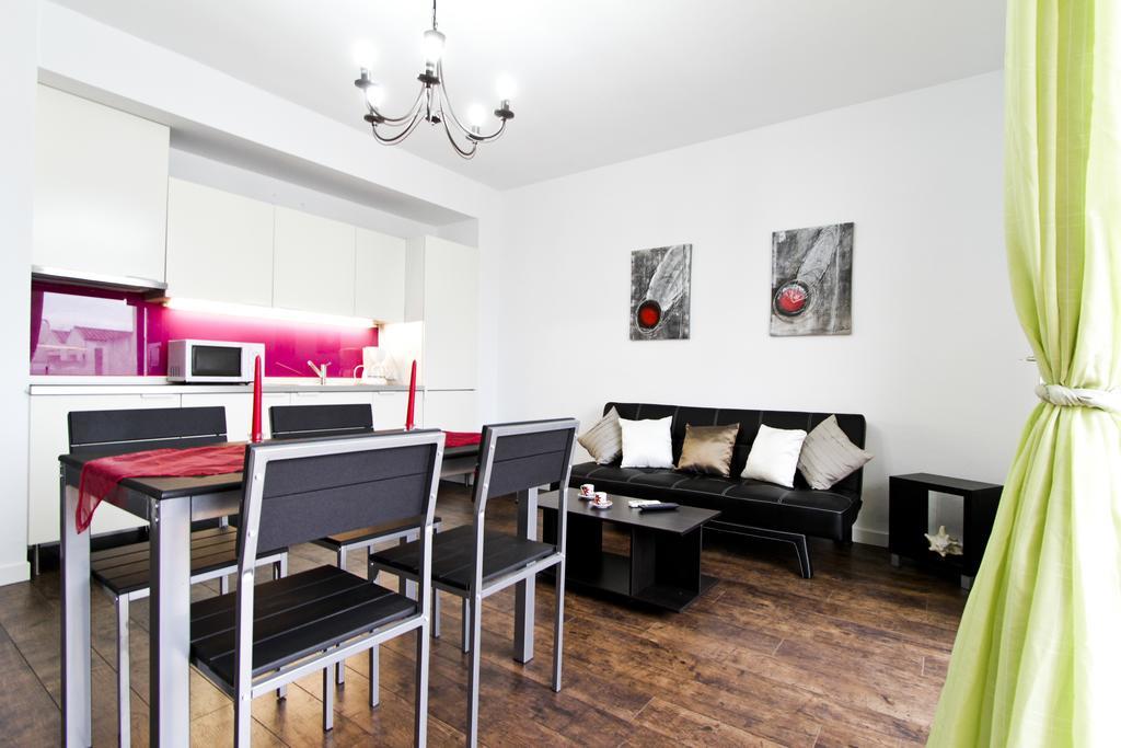 Punta Prima 2 Planet Costa Dorada Apartment La Pineda