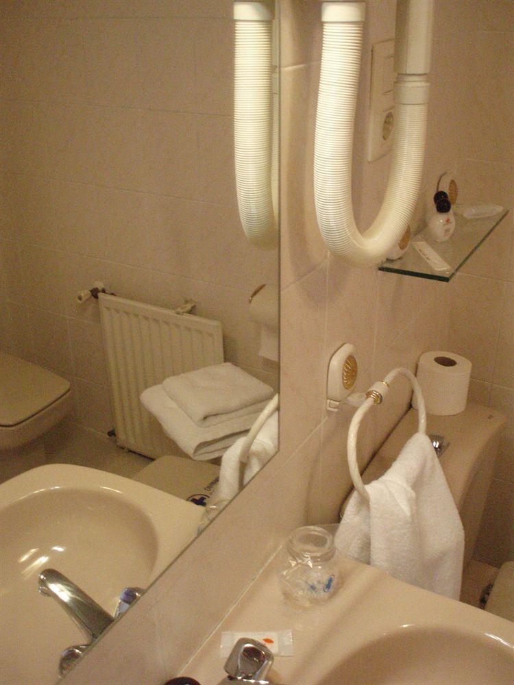 Miguel De Cervantes Guest house 2*