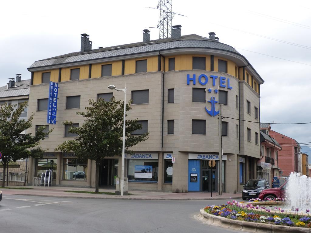 El Ancla Hotel 2*