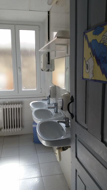Hostal Armaia Artepea *
