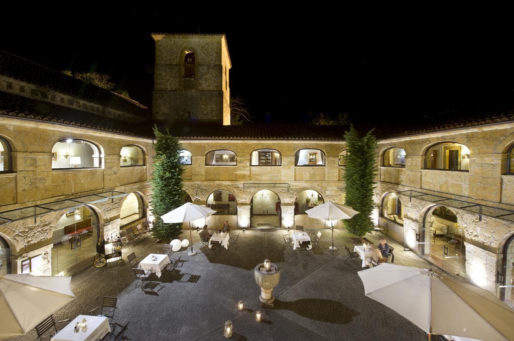 Hotel De Cangas De Onís Villanueva de Cangas de Onis