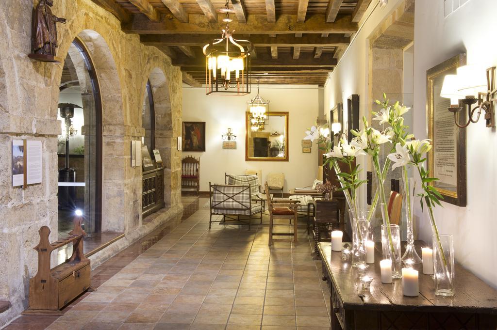 De Cangas De Onís Hotel Villanueva de Cangas de Onis