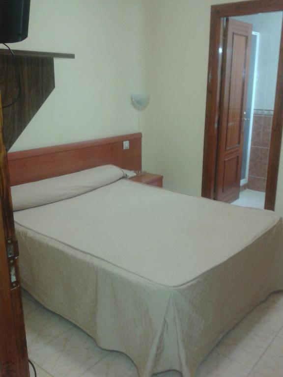 Hotel Hermanos