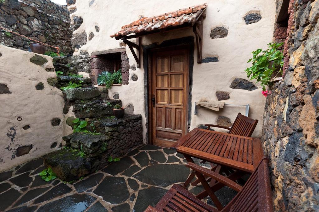 Poblado Jirdana Casa rural La Torre (El Hierro)