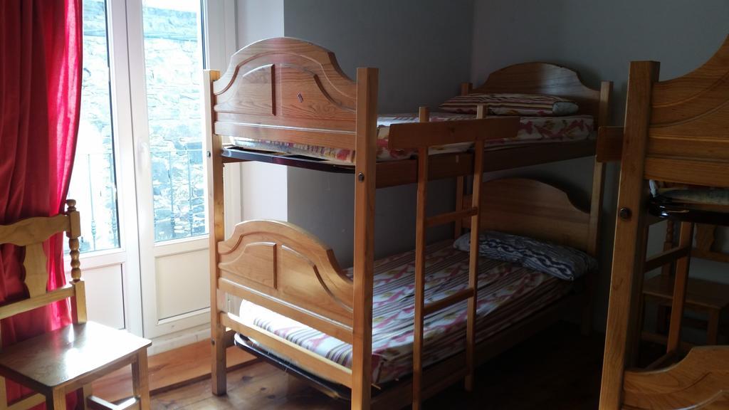 Hostal Armaia Artepea