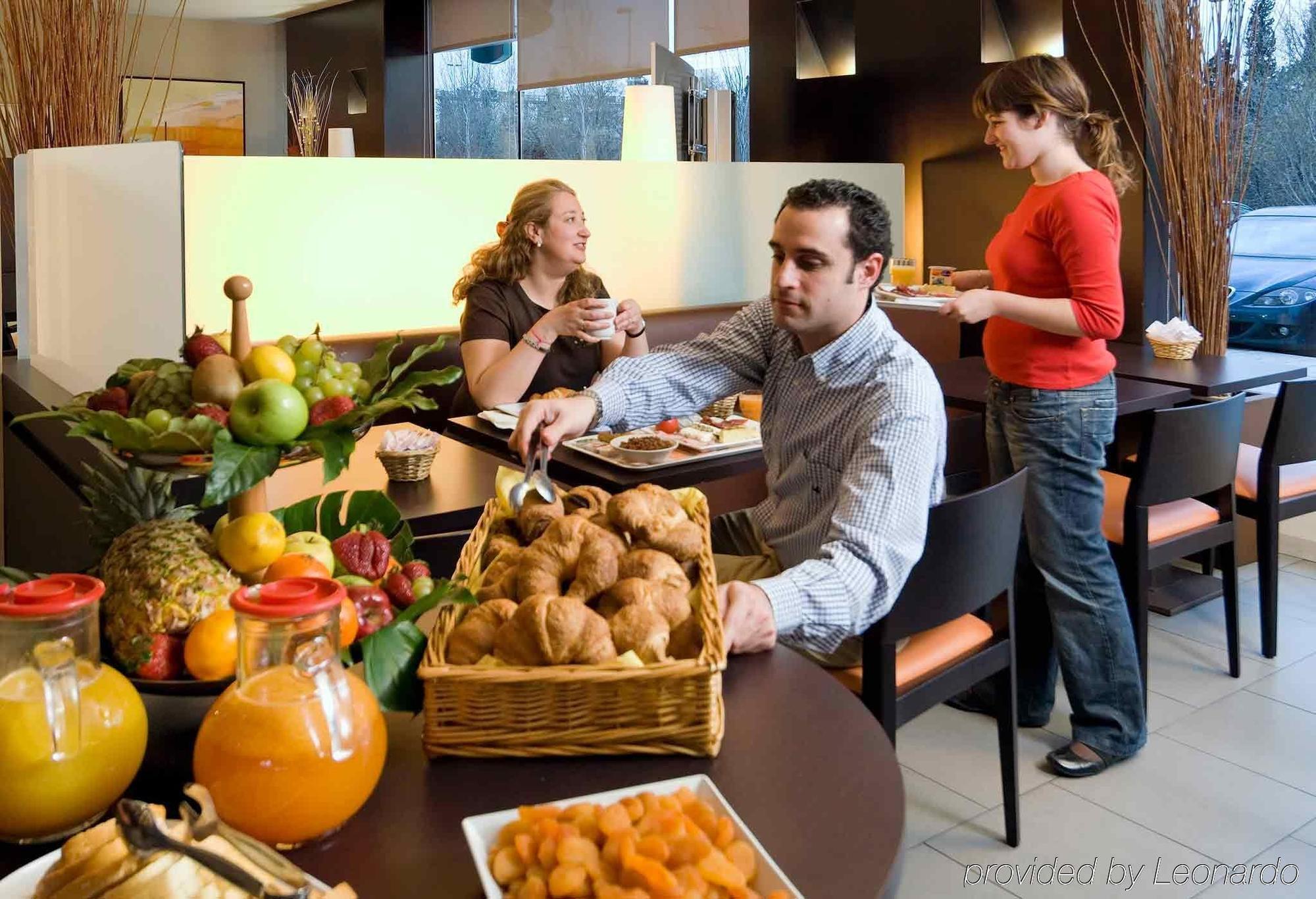 Ibis Barcelona Hotel 2*