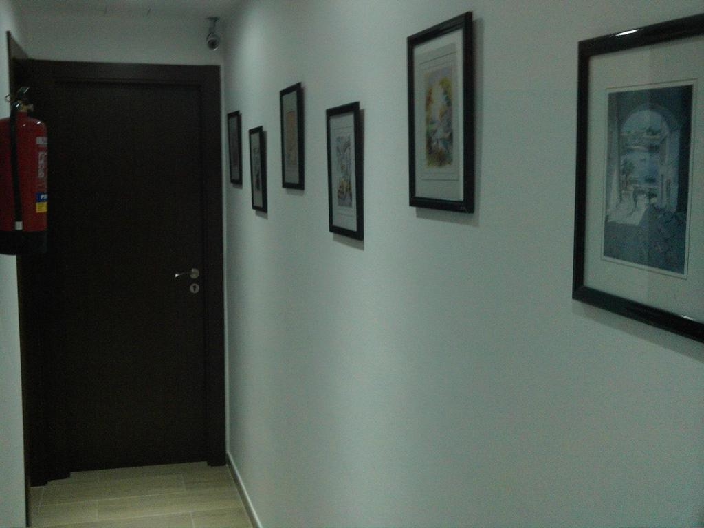 Pensión Hostal Cubelles
