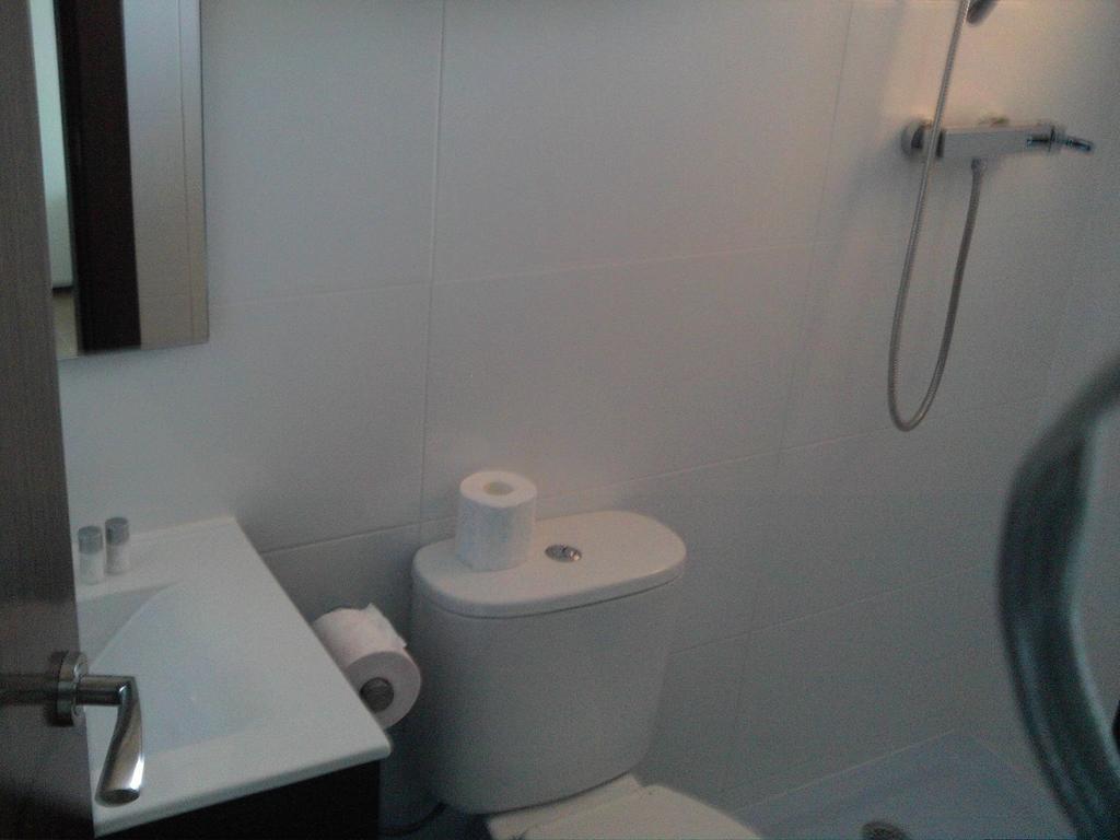 Hostal Cubelles