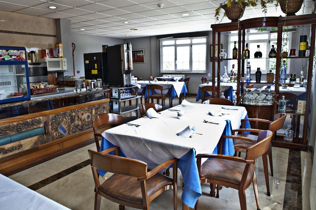 Dona Jimena Hotel 3*