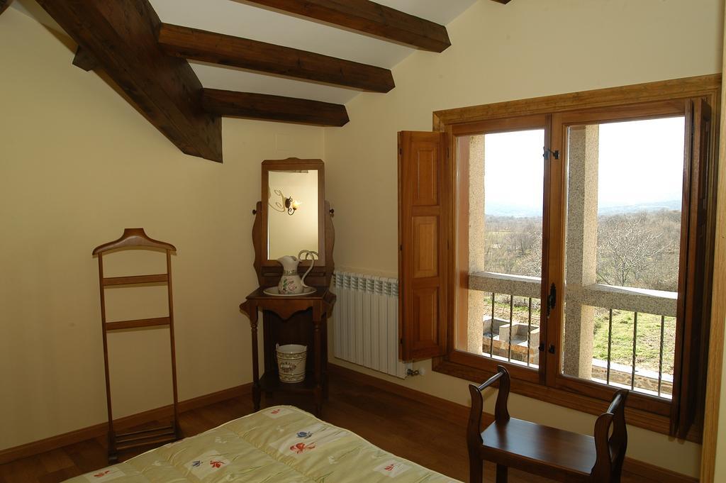 Country house Alojamiento Rural El Atardecer De Sanabria