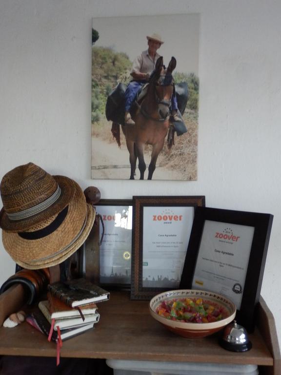 Casa Agradable Bed & Breakfast