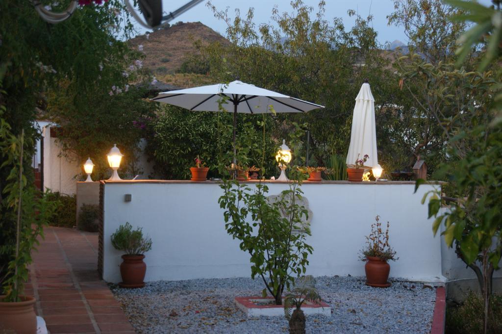 Casa Agradable Bed & Breakfast