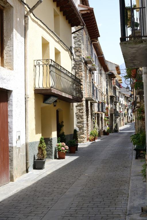 Hotel Nogales Campo (Huesca)