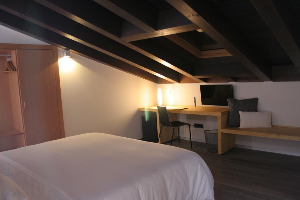 Hotel El Encanto & Cafeteria Avila