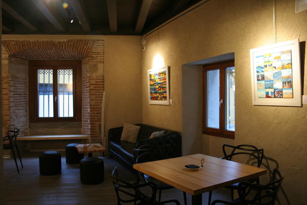 El Encanto & Cafeteria