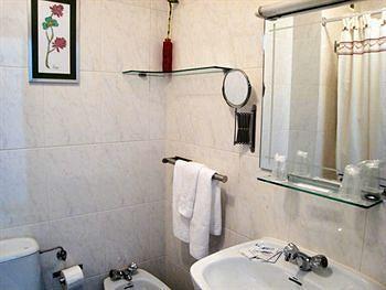 Mediante Hotel *