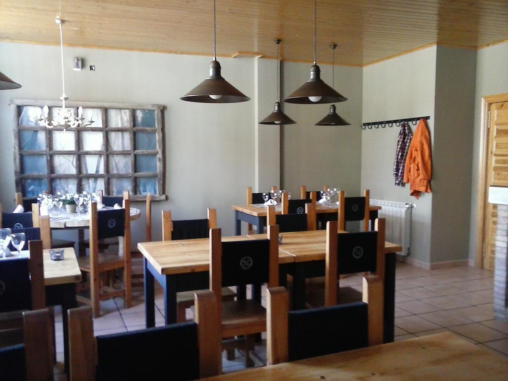Hostal Royuela *