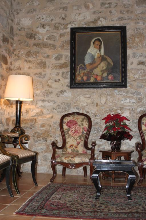 Hospederia De Alesves Villafranca