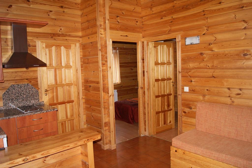 Cabanas Maleixas 3* El Puente (Castile and Leon)
