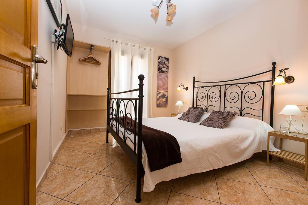 Casa Clara 2*