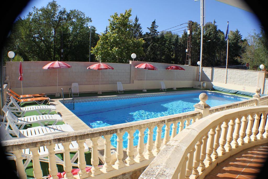 Nieves Hotel 2*
