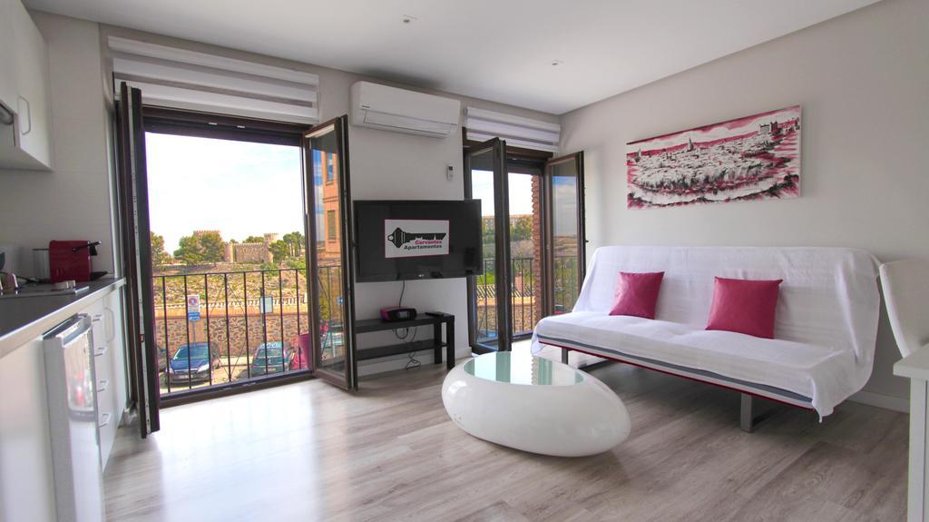 Cervantes Apartment *
