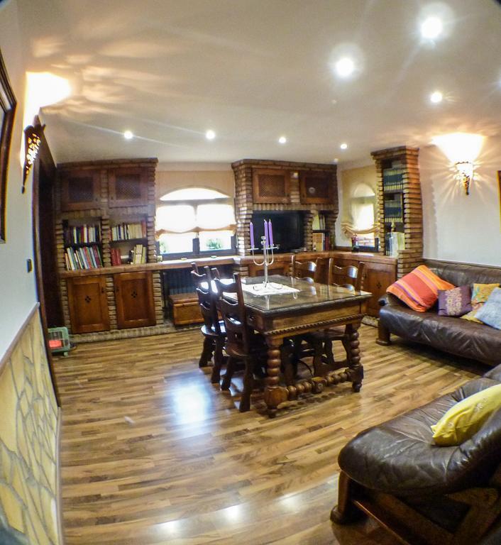 Peaks Rural Bed & Breakfast 3*