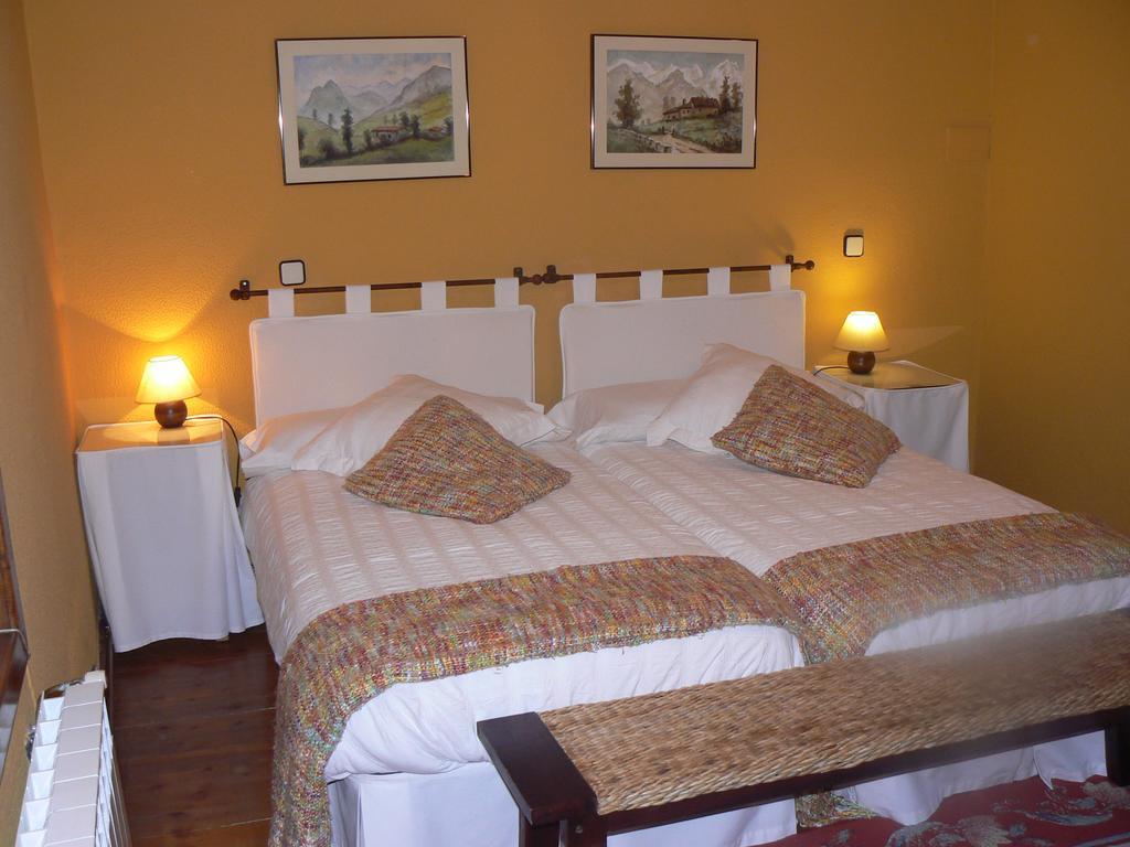 Hotel Y Ar Palacio Flórez Estrada 2*