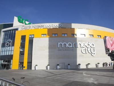 Carris Marineda Hotel A Coruña