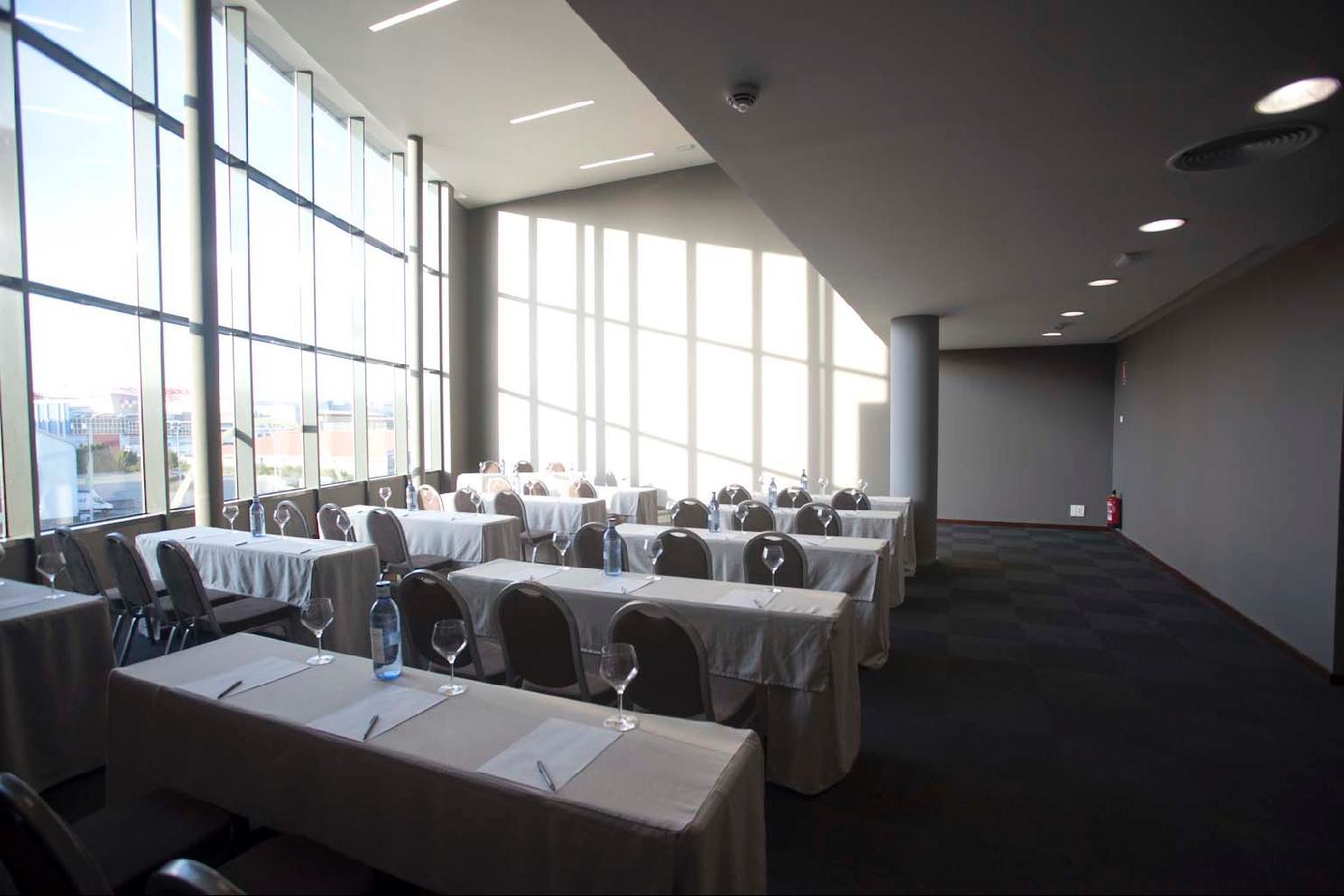 Hotel Carris Marineda