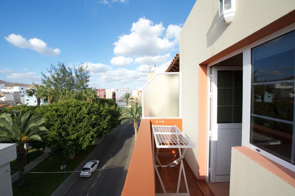 Apartamento Con Ascensor En Primera Línea
