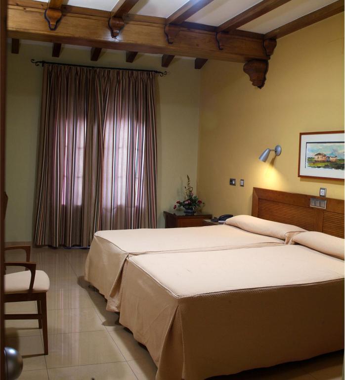 Menano Hotel 2*