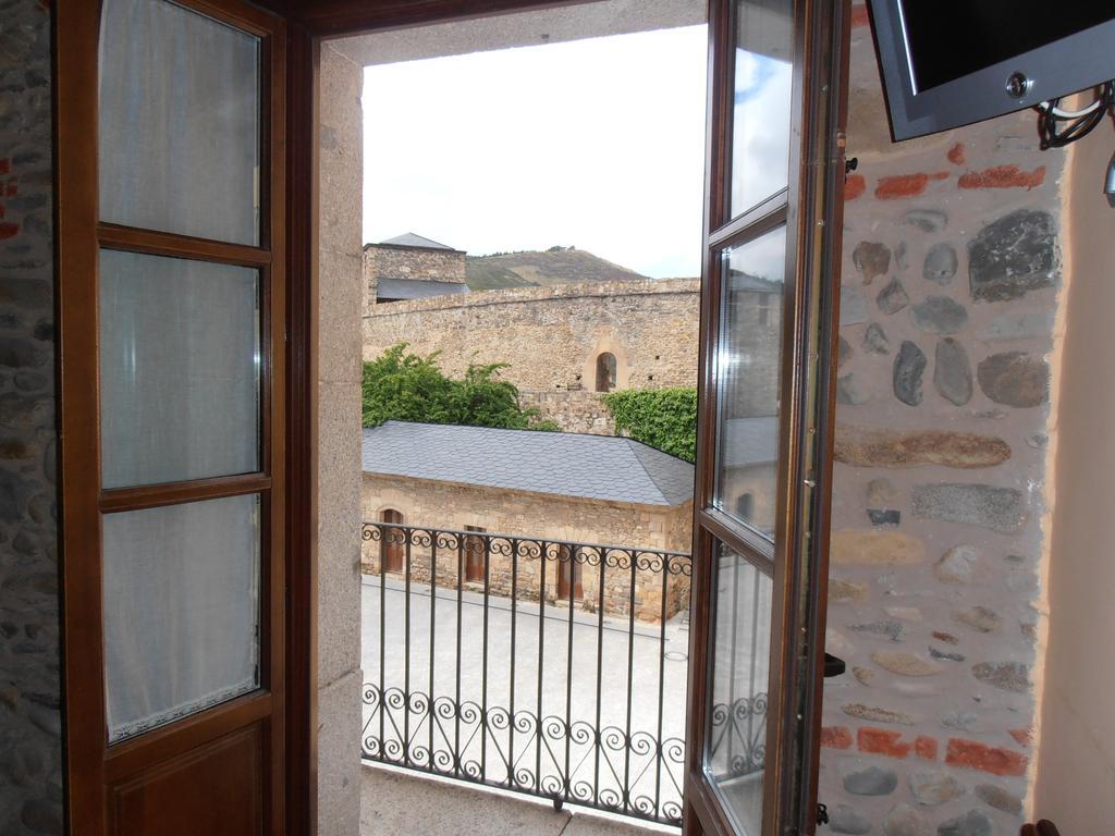 Hotel Virgen De La Encina