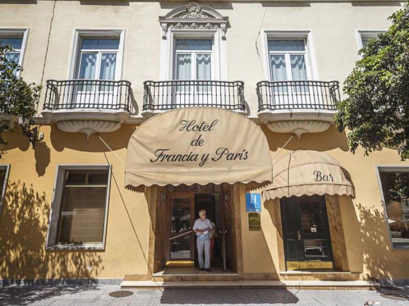 Hotel De Francia Y Paris 3*