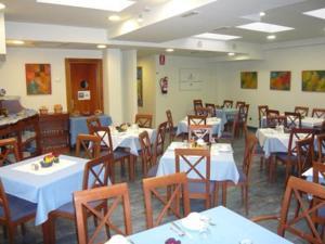Duerming Longoria Plaza Hotel