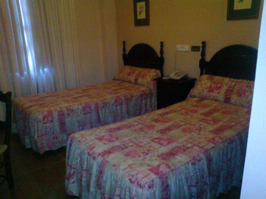 Hotel Manantial De Roya *