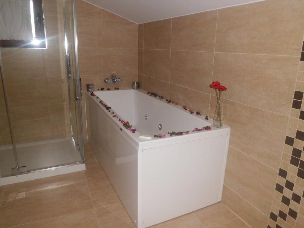 Valle De Apartment *
