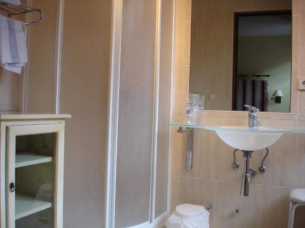 Guest house Ayestaran Ii 2*