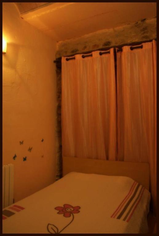 Assut Hostal