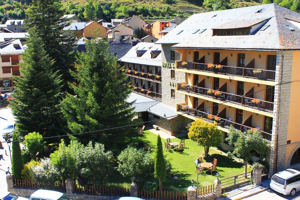 Saurat Hotel 3*