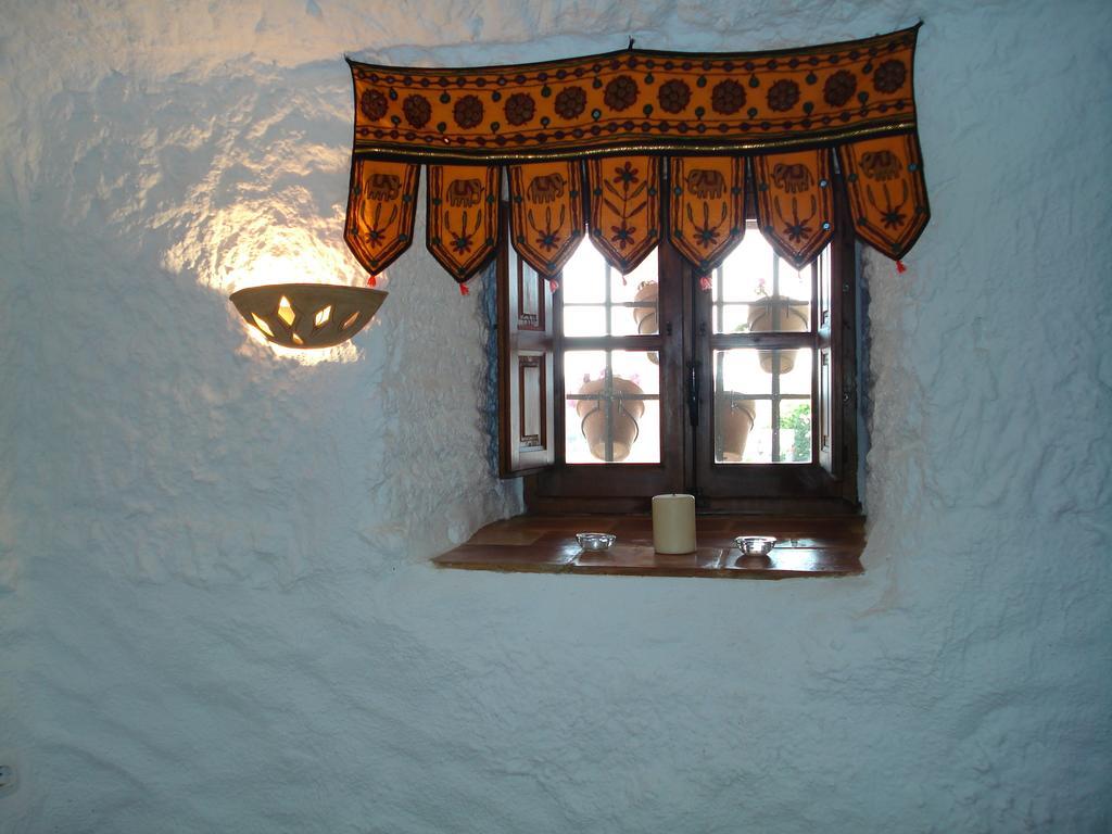 Cueva De La Alegría * Huéscar