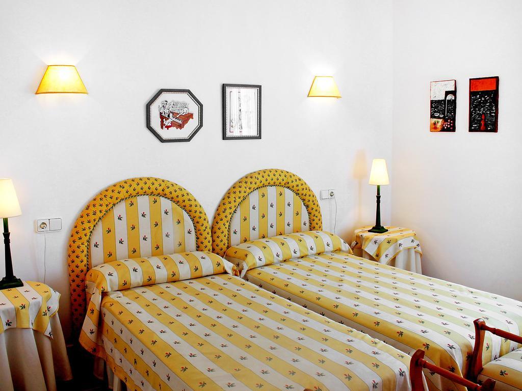 Lirios Iii By Interhome Apartment *