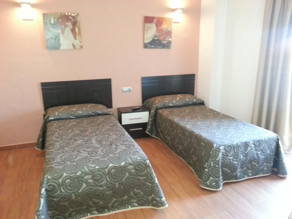 Hotel Almoradi 3*