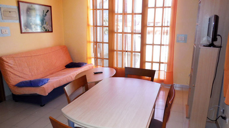 Hotel Playa Romana 3000 3*